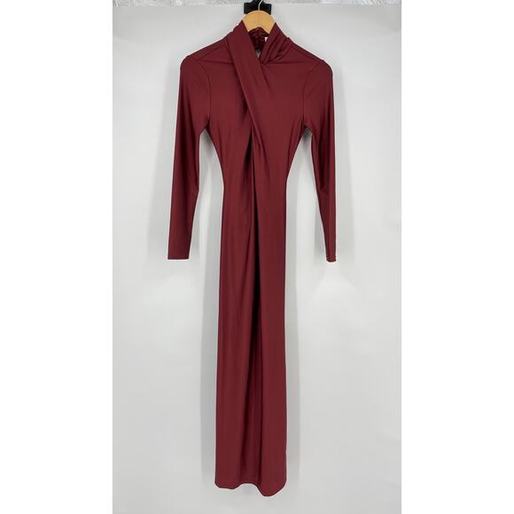 Camila Coelho | Telma Maxi Dress in Burgundy Custom Rosette Detail w Tags XS - Picture 4 of 16